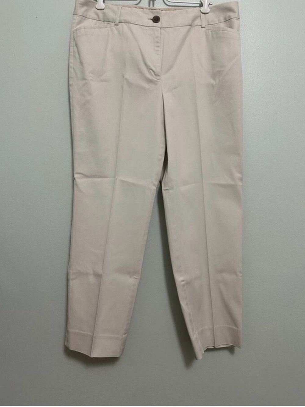 Talbots khaki the perfect crop pants size 10